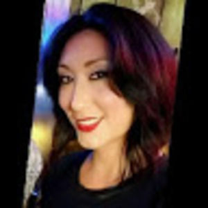 Meet your Posher, Elisa